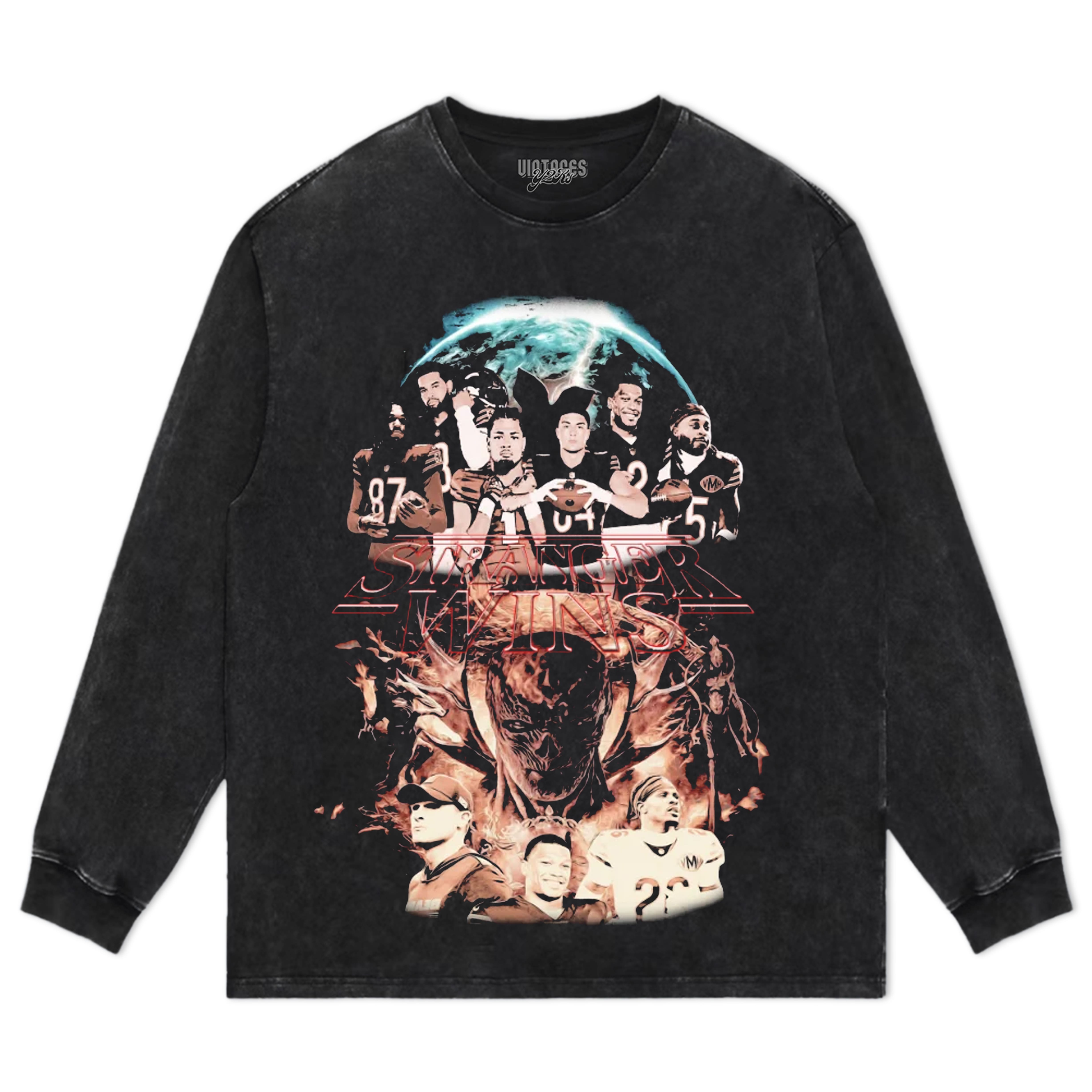CHICAGO BEARS STRANGER THINGS PLAYOFFS 2025 VINTAGE GRAPHIC TEE & LS & HOODIE