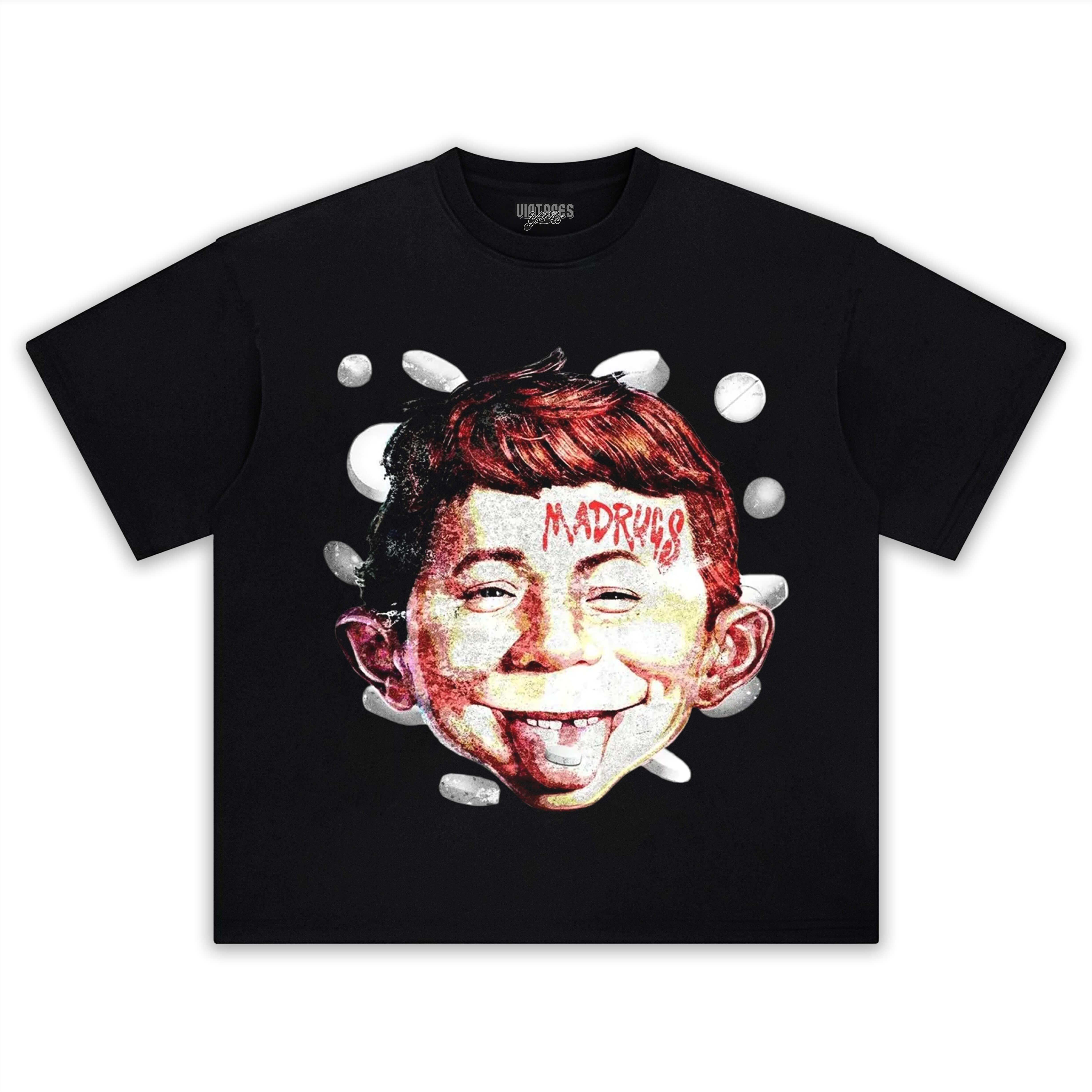 RETRO STREET STYLE & MAD TEE