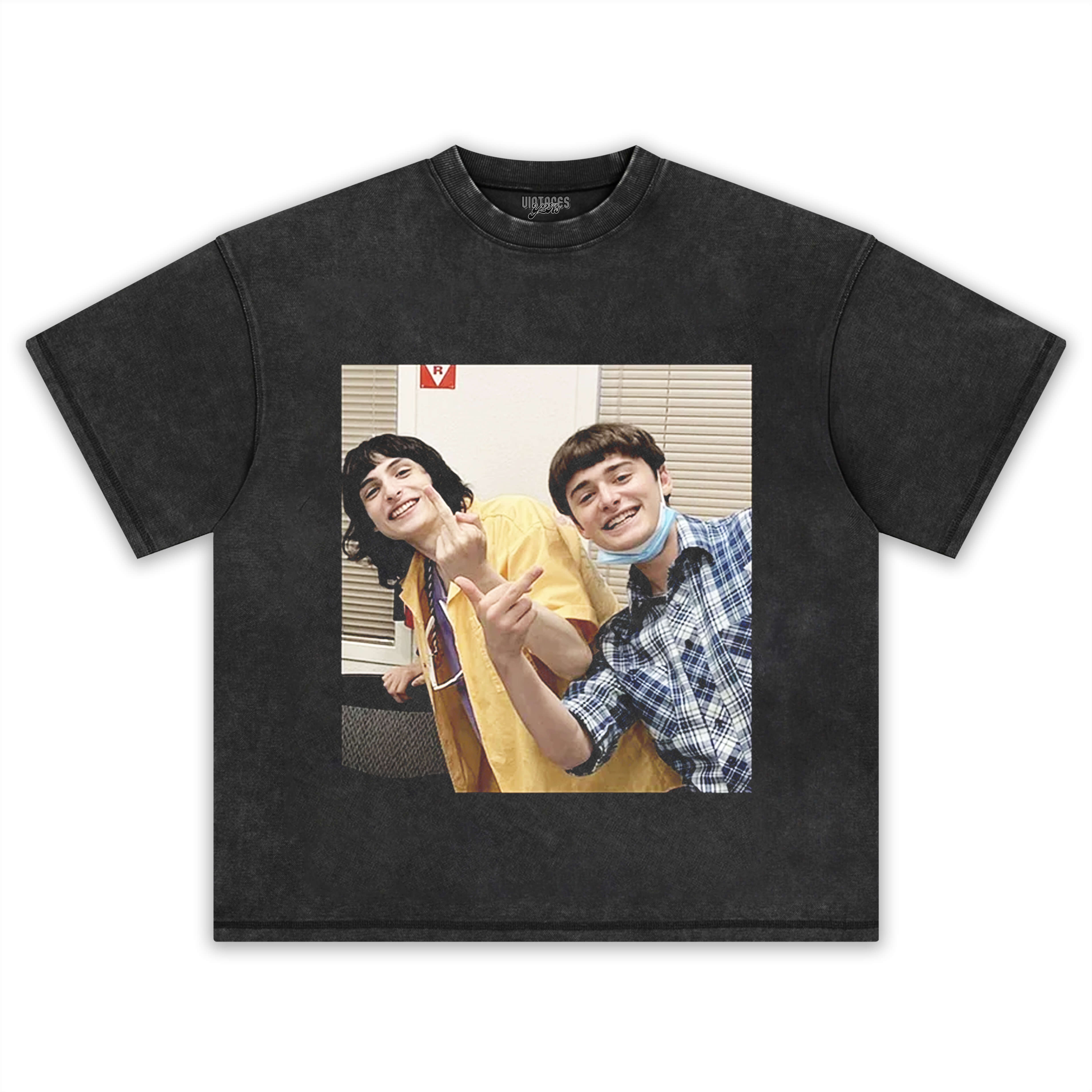 STRANGER THINGS TEE