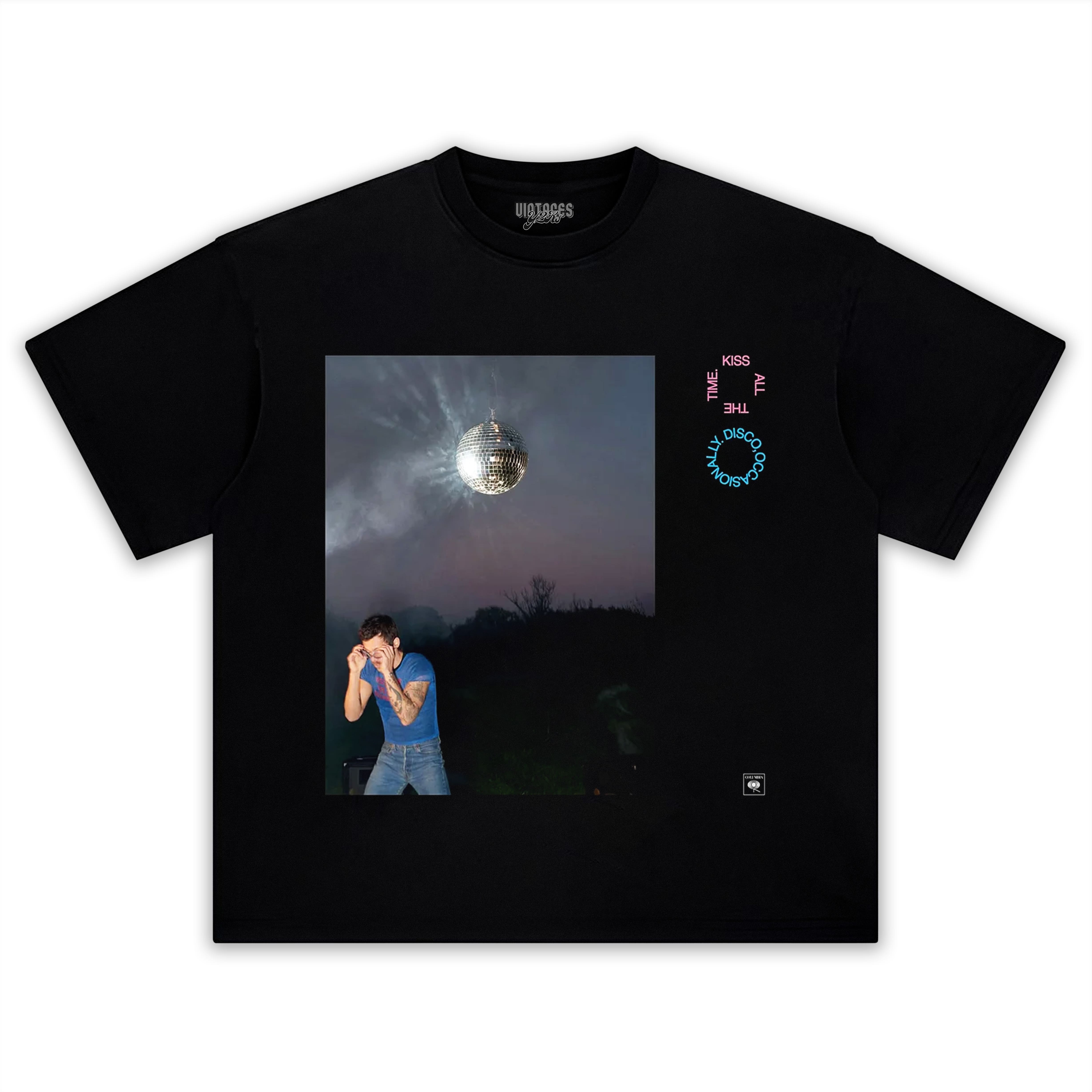 HARRY STYLES & KISS ALL THE TIME. DISCO, OCCASIONALLY TEE & LS & HOODIE